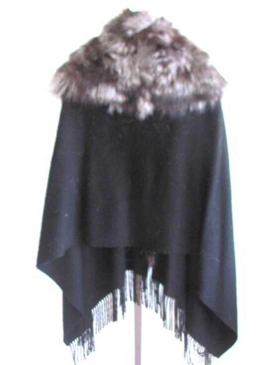 DESIGNER ANAABELL NEW YORK BLACK WOOL BLEND SILVER GREY FOX COLLAR FRINGE CAPE - Picture 5 of 9